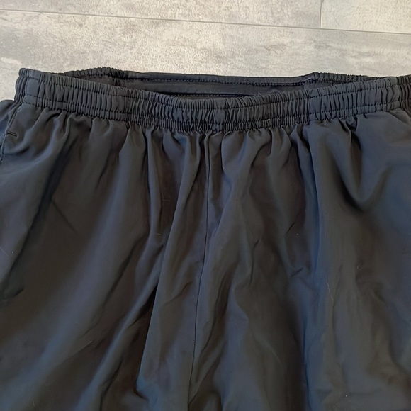 Nike  Running shorts Dri-Fit  black/mesh ventilation  Underwear  pockets  size M - Picture 7 of 14